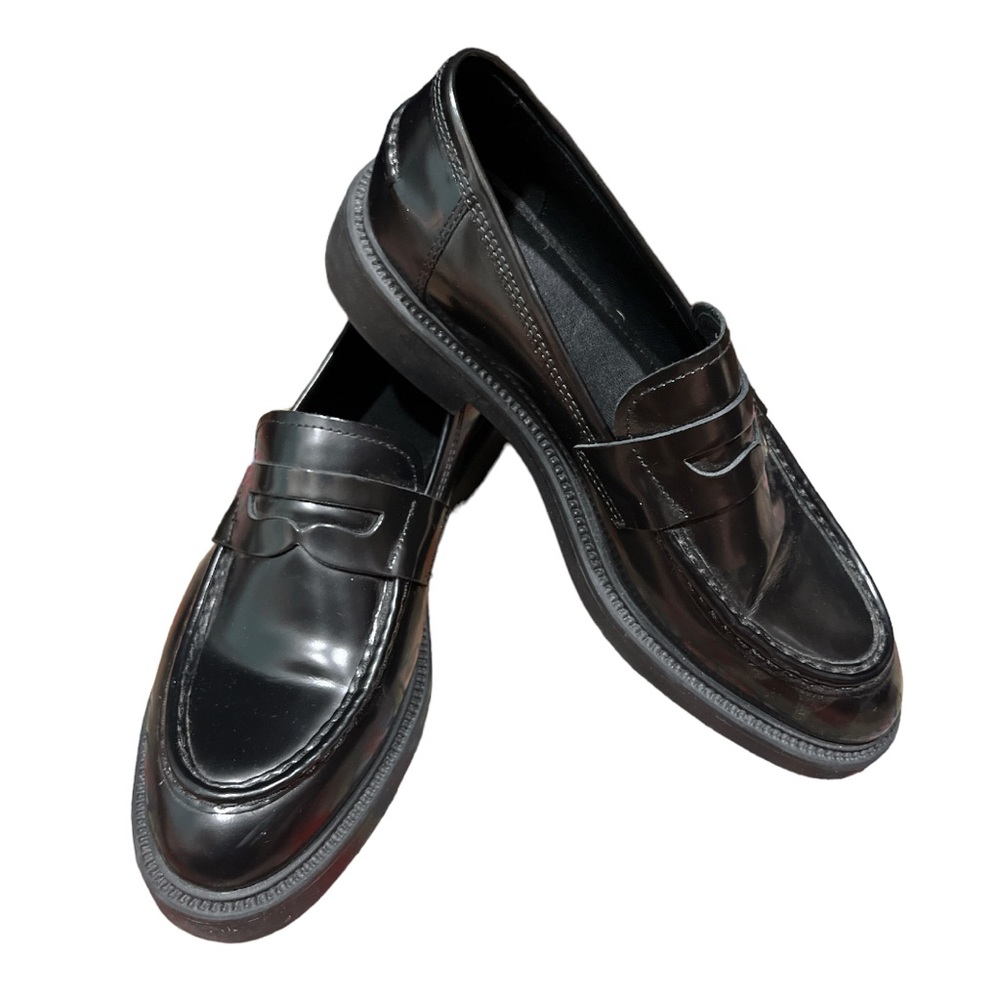 Vagabond loafers